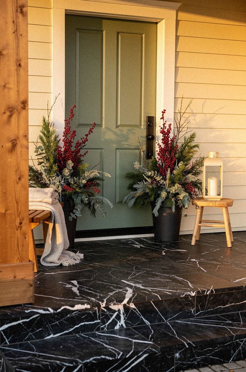 Which red accent should lead the outdoor Christmas planters?
