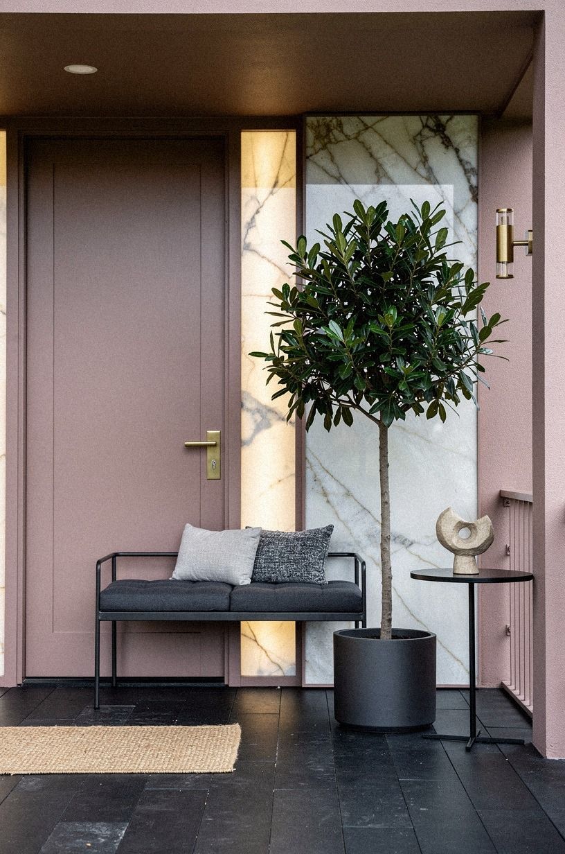 Could a Single Clipped Bay Tree Be Enough?