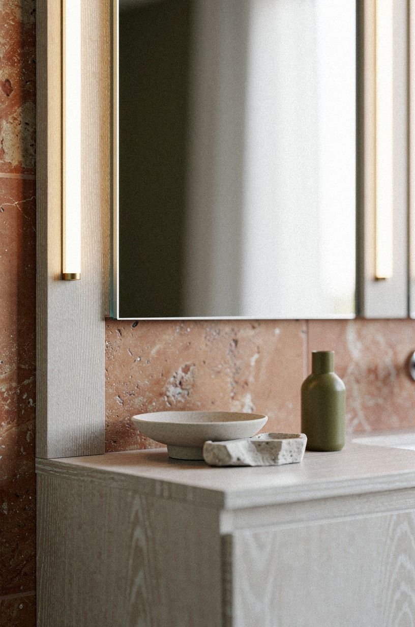Frame the Mirror With the Three-Height Light Stack