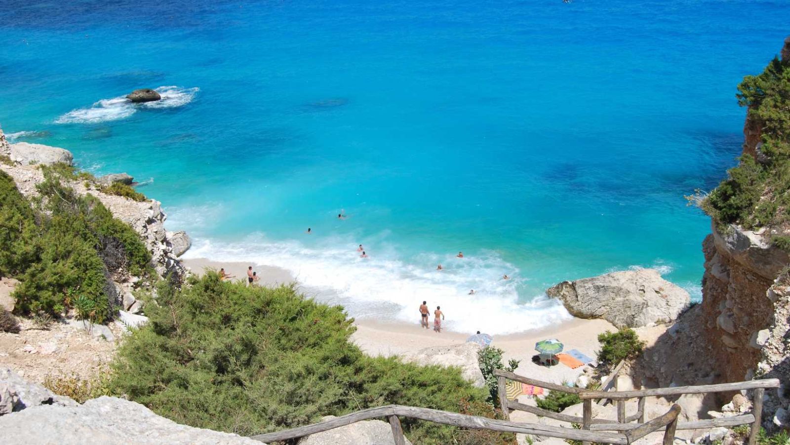 C'est la destination favorite des français pour admirer l'eau la plus cristalline d'Europe