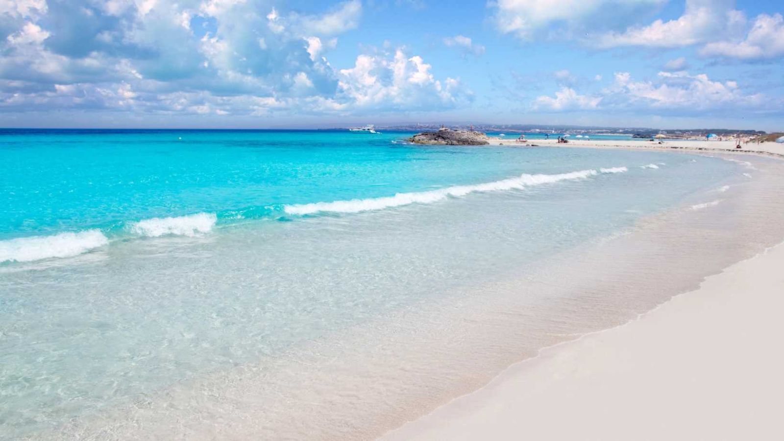 C'est la destination favorite des français pour un dépaysement caraïbéen sans traverser l'Atlantique