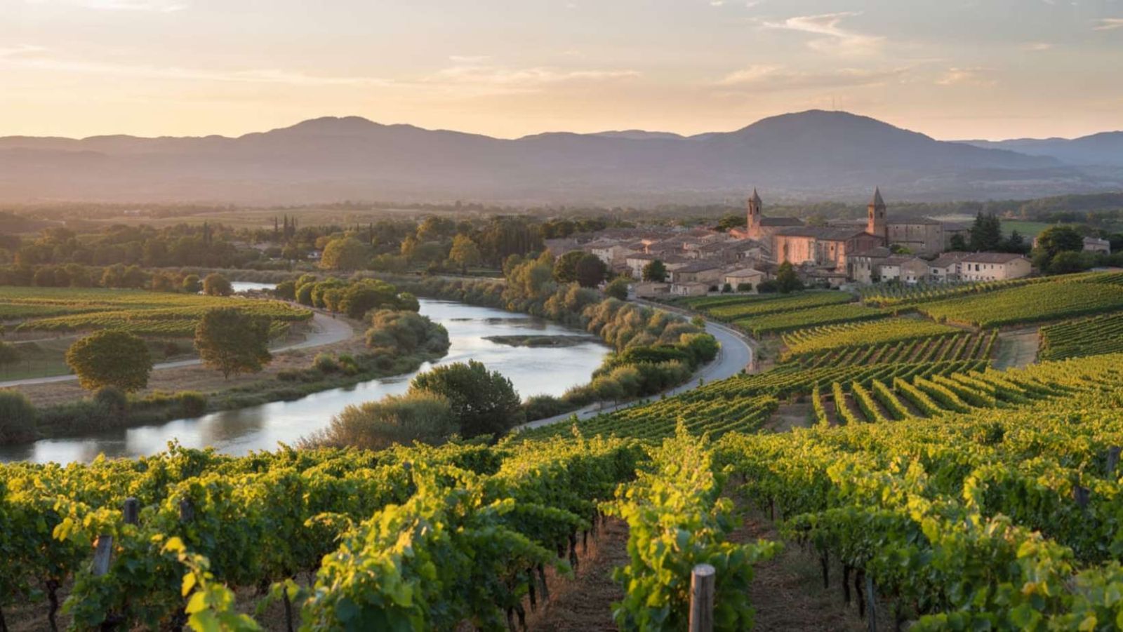 Ce village français est le berceau des premières bulles, un siècle avant le champagne