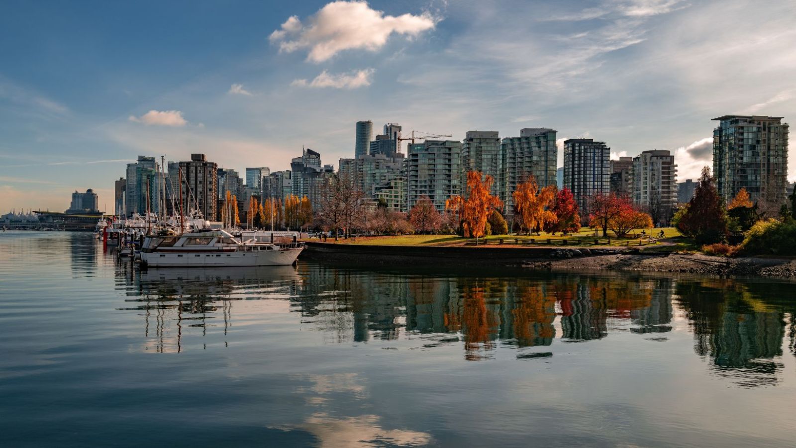 Les villes canadiennes après le coucher du soleil