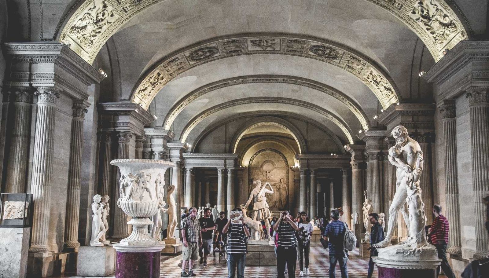 Comment cette forteresse de 1190 est devenue le musée le plus visité au monde
