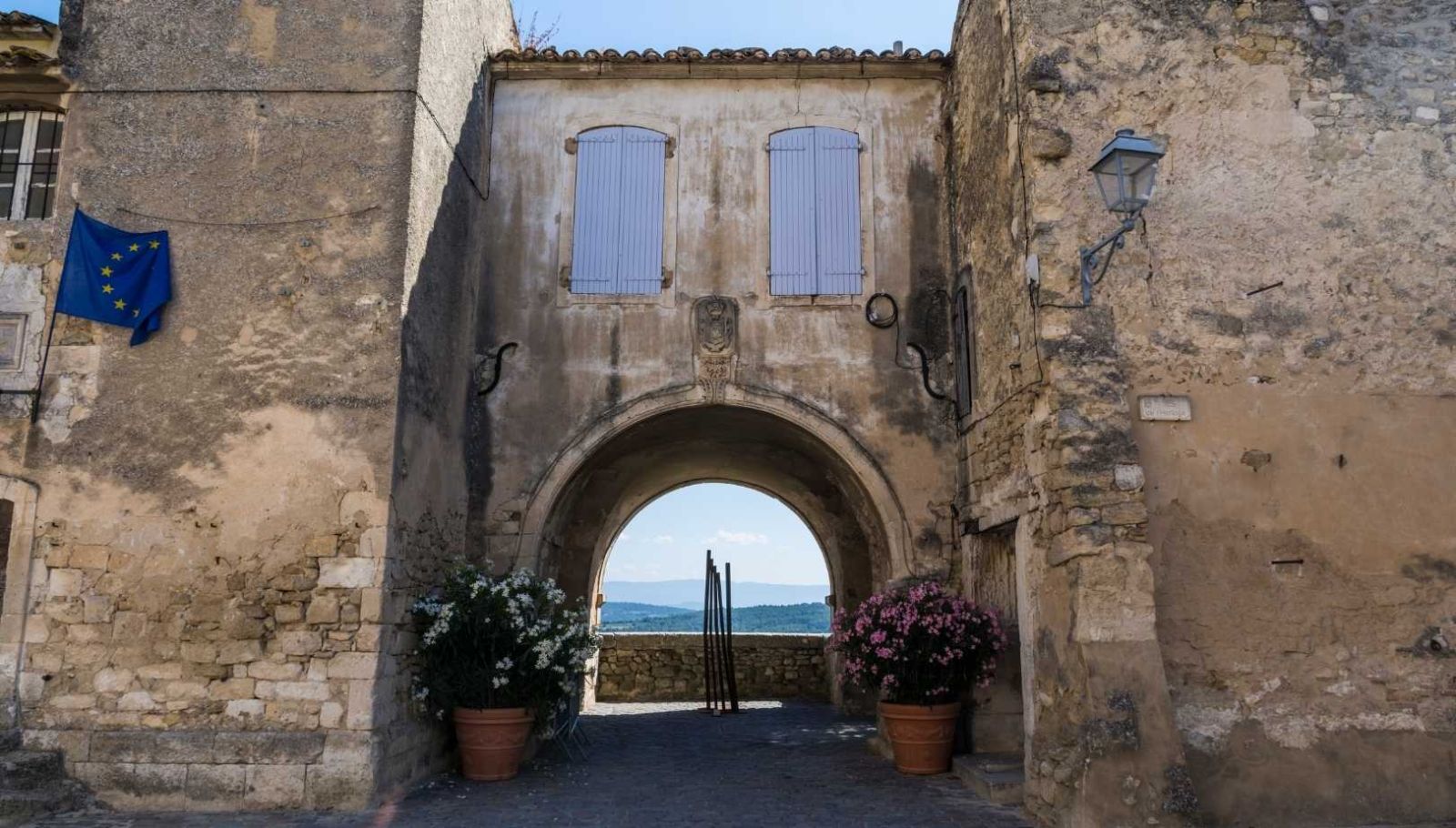 Ce village du Luberon cache des trésors préhistoriques de 35 000 ans
