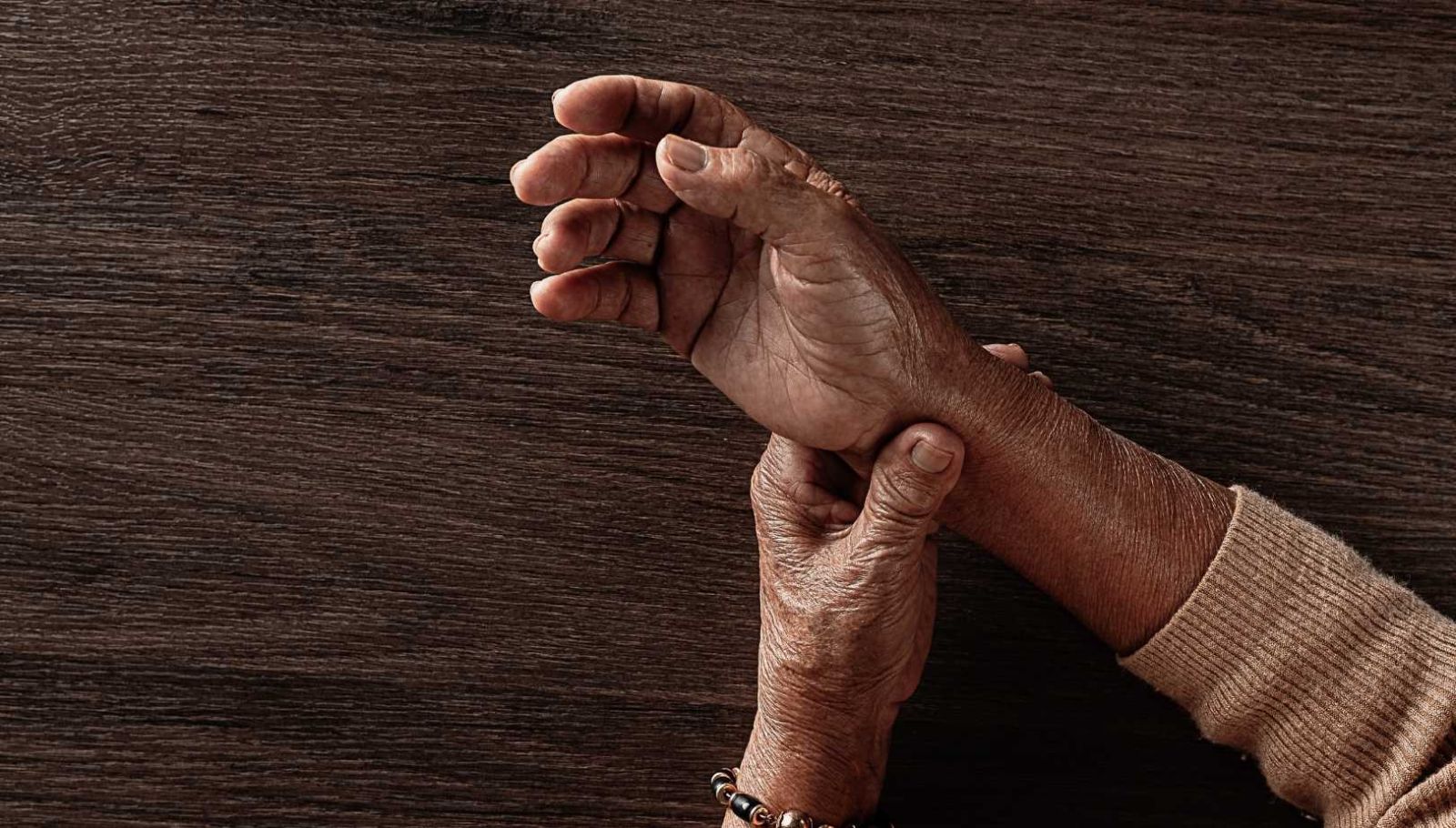 5 trésors de la nature qui apaisent l'arthrite mieux que les médicaments