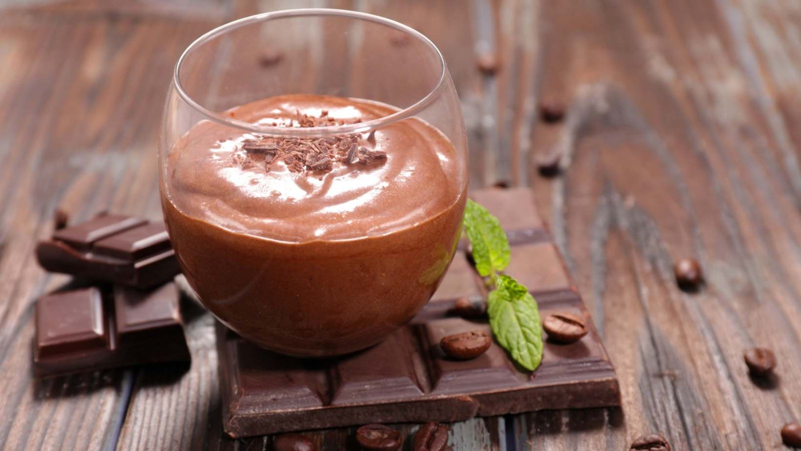 Mousse au chocolat diététique : le dessert minceur aérien et gourmand