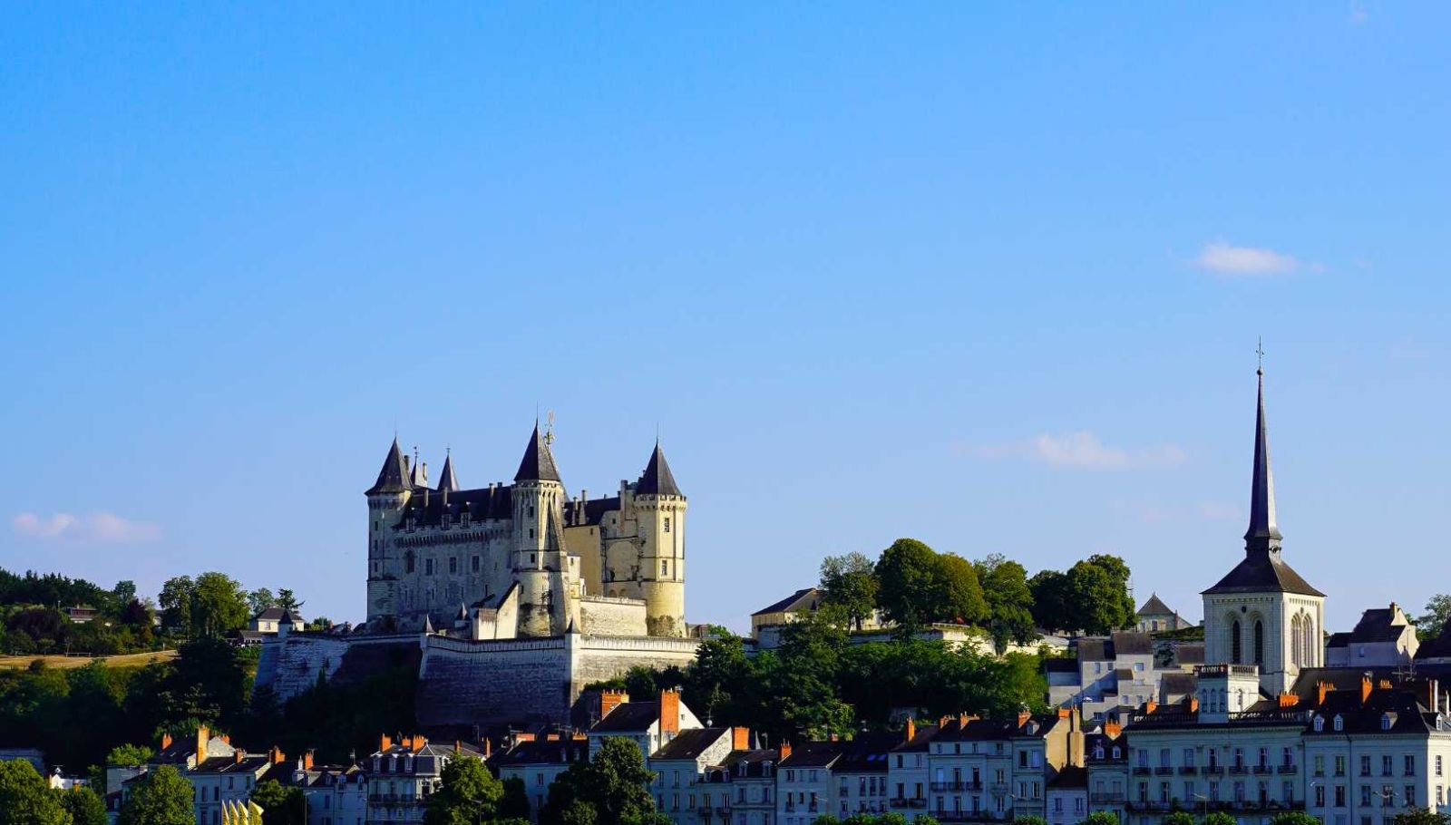 Forteresse, palais, prison : l'histoire palpitante d'un joyau méconnu du Val de Loire
