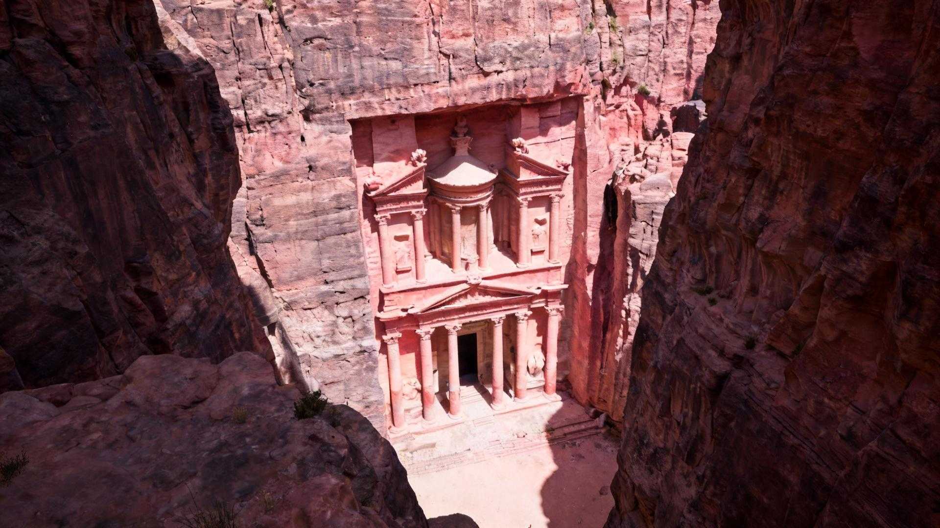 Pétra cache 1 200 monuments taillés dans la roche que 87 % des sites ignorent
