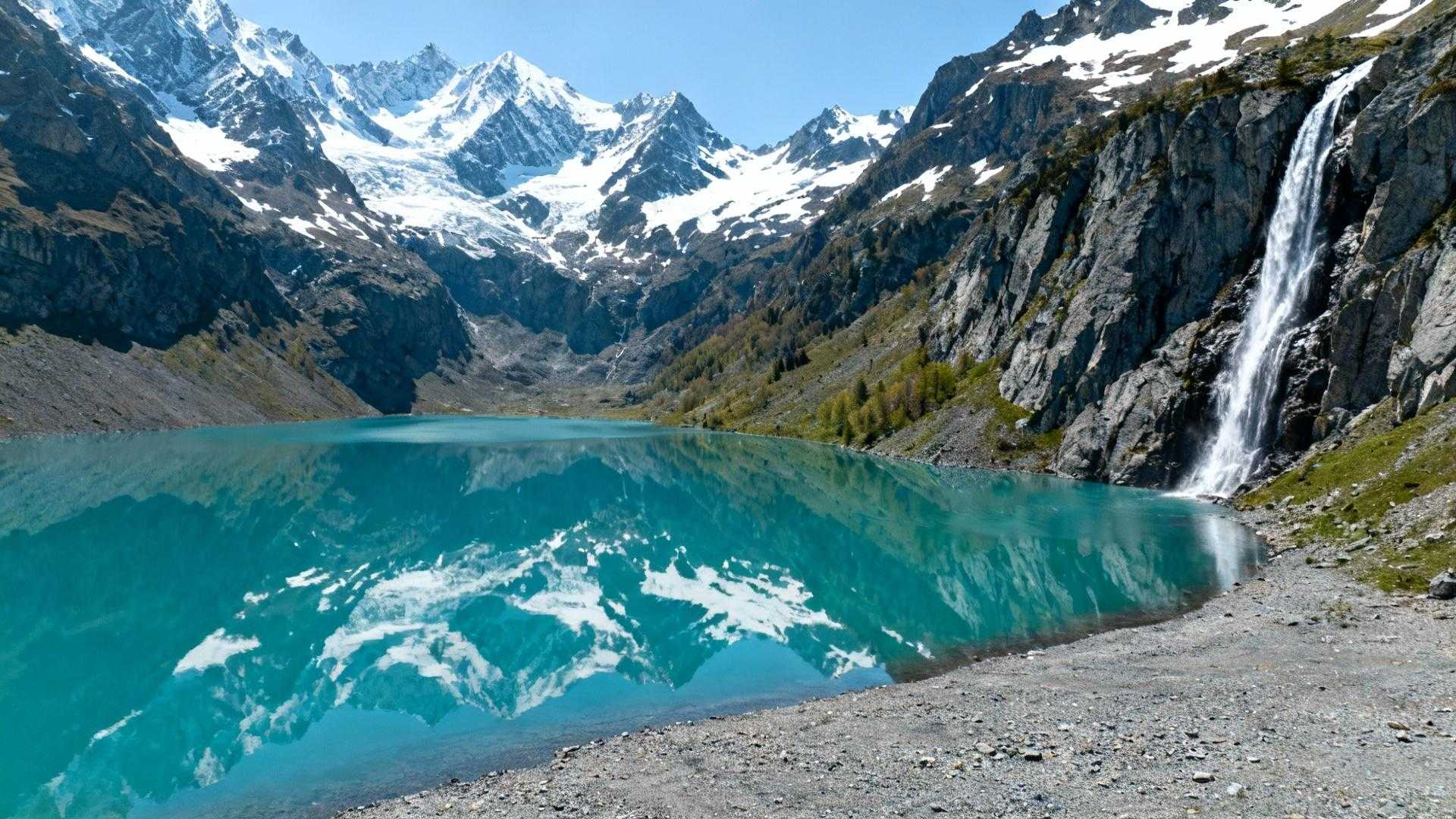 En mai, ce lac glaciaire à 1507 m révèle un turquoise que Gaube ne voit plus
