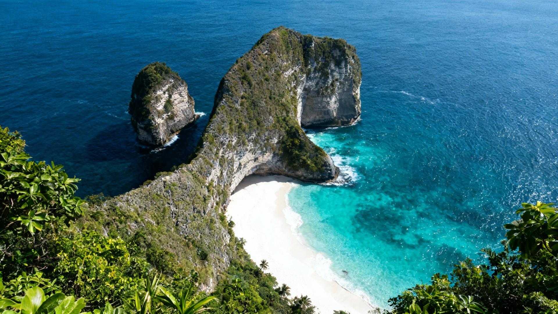 Mai à Kelingking Beach : 3 visiteurs à 7h quand juillet en compte 400 par heure
