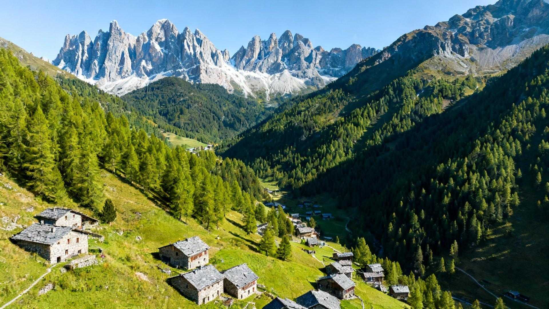 Ce village de 660 habitants étale 22 hameaux sur 2000 mètres de dénivelé
