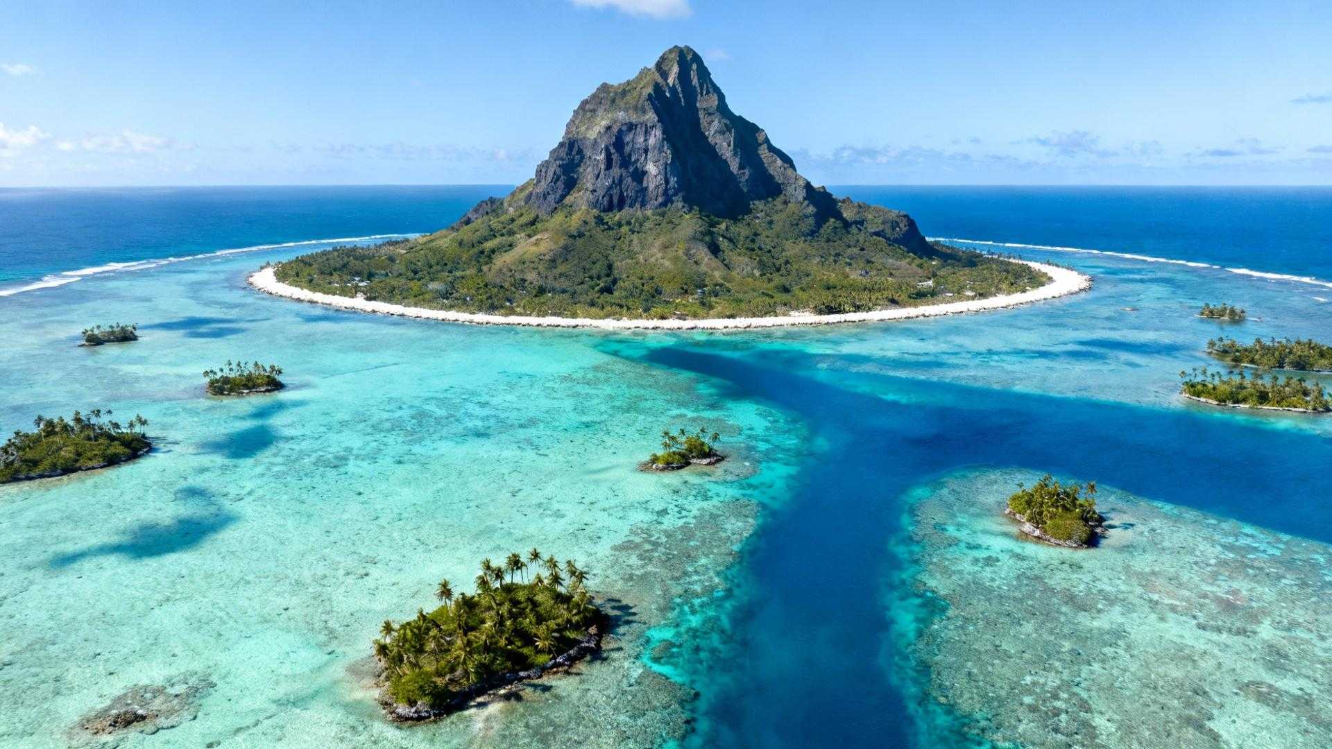 Ce lagon de 78 km² entoure une île trois fois plus petite — 50 nuances de turquoise
